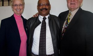 Amerikaners besoek Academia